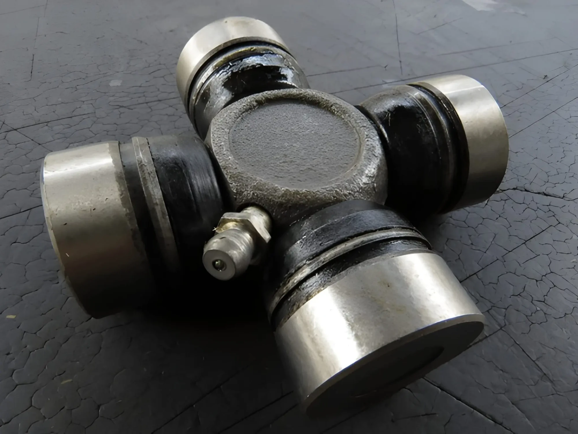 Universal Joint Cross For Rotovator Tie Rod End Manufacturers in Mumbai